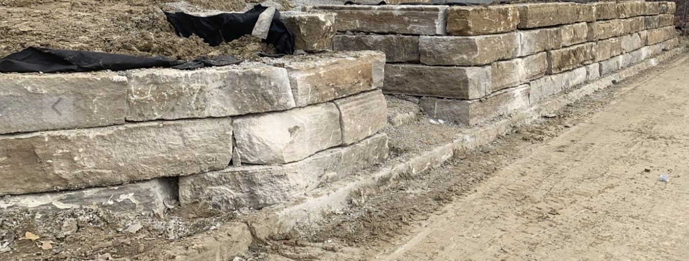 Commercial building retaining wall